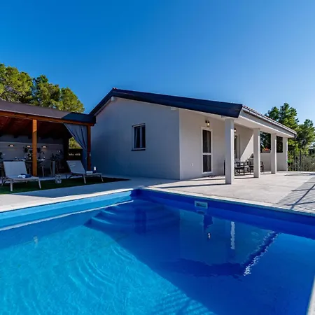 Antea By Guide Villa *