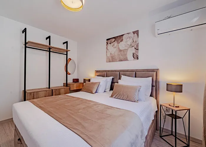 Antea By Guide Vela Luka